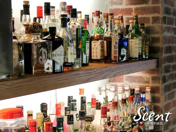 The Scent：【捷運六張犁站】THE SCENT餐酒館~台北大安區lounge bar複合式餐廳/義大利麵、燉飯、排餐、調酒