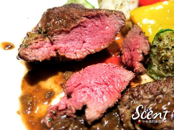 The Scent：【捷運六張犁站】THE SCENT餐酒館~台北大安區lounge bar複合式餐廳/義大利麵、燉飯、排餐、調酒