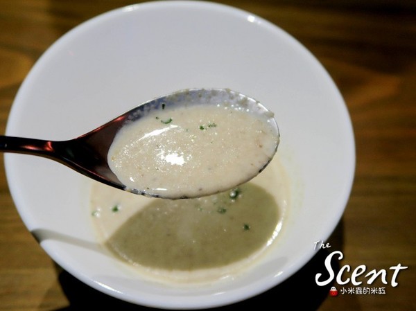 The Scent：【捷運六張犁站】THE SCENT餐酒館~台北大安區lounge bar複合式餐廳/義大利麵、燉飯、排餐、調酒