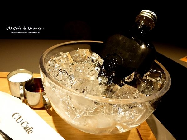 CU Cafe：【松山區下午茶, 早午餐/小巨蛋咖啡廳】必點冰滴咖啡, 草莓起司蛋糕... ✿✿ Cu Cafe and Brunch ✿✿
