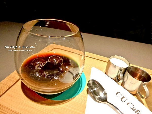 CU Cafe：【松山區下午茶, 早午餐/小巨蛋咖啡廳】必點冰滴咖啡, 草莓起司蛋糕... ✿✿ Cu Cafe and Brunch ✿✿