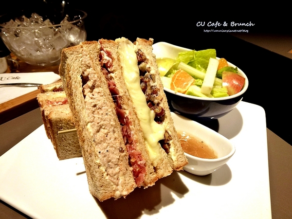 CU Cafe：【松山區下午茶, 早午餐/小巨蛋咖啡廳】必點冰滴咖啡, 草莓起司蛋糕... ✿✿ Cu Cafe and Brunch ✿✿