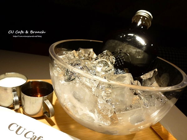 CU Cafe：【松山區下午茶, 早午餐/小巨蛋咖啡廳】必點冰滴咖啡, 草莓起司蛋糕... ✿✿ Cu Cafe and Brunch ✿✿