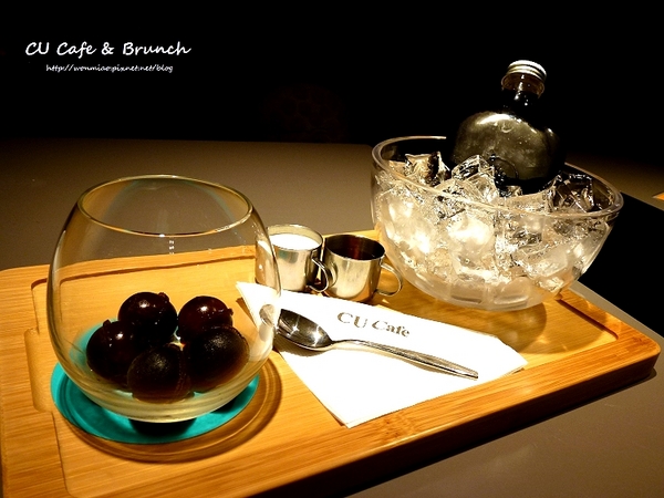 CU Cafe：【松山區下午茶, 早午餐/小巨蛋咖啡廳】必點冰滴咖啡, 草莓起司蛋糕... ✿✿ Cu Cafe and Brunch ✿✿