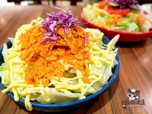 貓咪先生的朋友：【捷運忠孝復興站】貓咪先生的朋友 ~美式早午餐/下午茶，有貓咪坐鎮的可愛小店♥