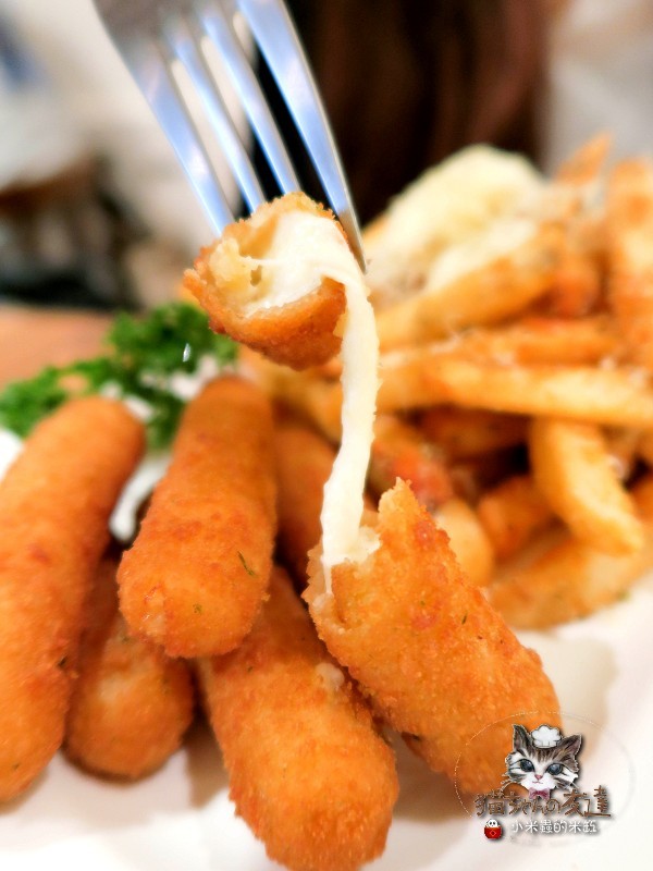 貓咪先生的朋友：【捷運忠孝復興站】貓咪先生的朋友 ~美式早午餐/下午茶，有貓咪坐鎮的可愛小店♥