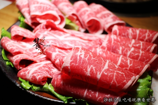 饗宴石頭火鍋(吉林店):台北中山 『饗宴石頭火鍋(吉林店) 』捷運行天宮