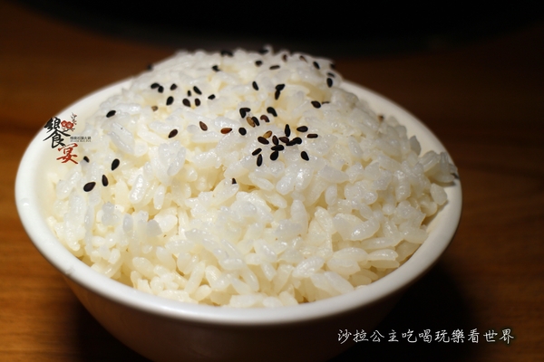 饗宴石頭火鍋(吉林店):台北中山 『饗宴石頭火鍋(吉林店) 』捷運行天宮