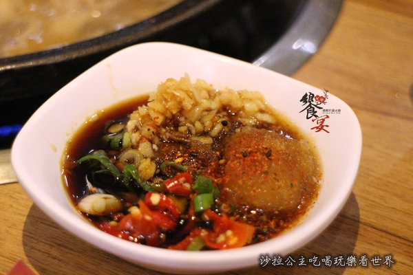 饗宴石頭火鍋(吉林店):台北中山 『饗宴石頭火鍋(吉林店) 』捷運行天宮