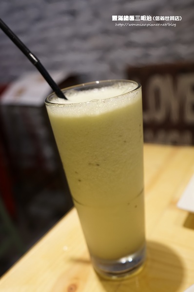 豐滿早午餐(信義世貿店)：【信義早午餐 / 世貿下午茶/ 豐滿三明治】早餐一定要吃得豐盛！ ✿✿ 豐滿總匯三明治(信義世貿店) ✿✿