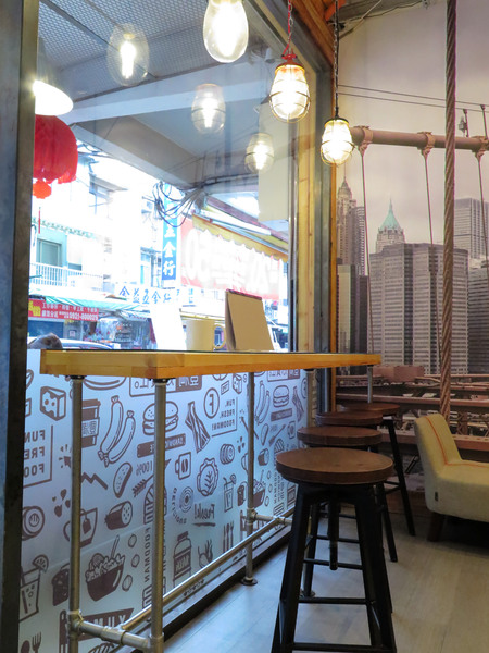 豐滿早午餐(信義世貿店)：北醫平價優質連鎖早午餐。豐滿三明治 * 信義早午餐 / 世貿下午茶*