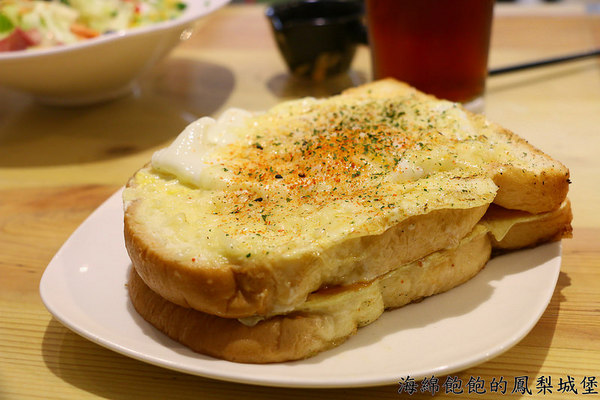 豐滿早午餐(信義世貿店)：豐滿總匯三明治(信義世貿店)-信義早午餐 / 世貿下午茶 / 豐滿三明治