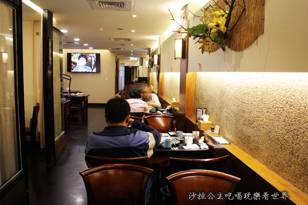 梅村日本料理(衡陽店)：台北日式料理老店 『梅村日本料理(衡陽店)』捷運西門站 /定食