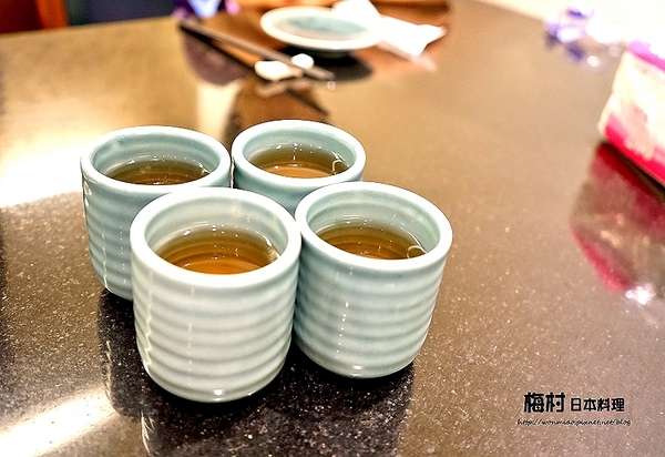 梅村日本料理(衡陽店):【捷運西門站/定食/生魚片/日本料理 推薦】西門町平價日本料理老店 ✿✿ 梅村日本料理 ✿✿