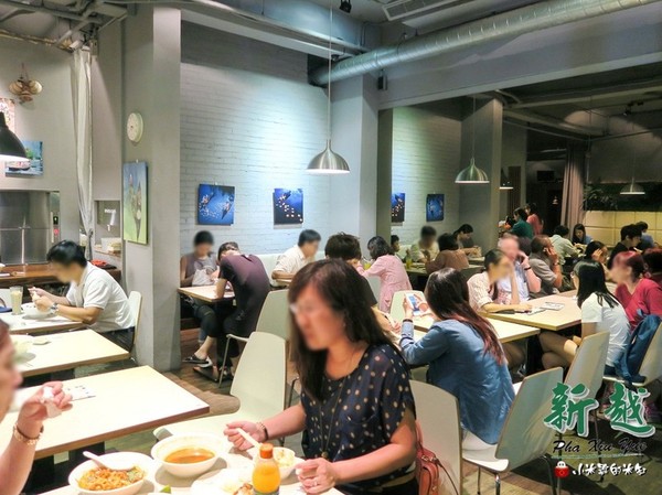 新越 越南麵食館：【捷運後山埤站｜五分埔】新越越南麵食館~平價好吃的越南美食