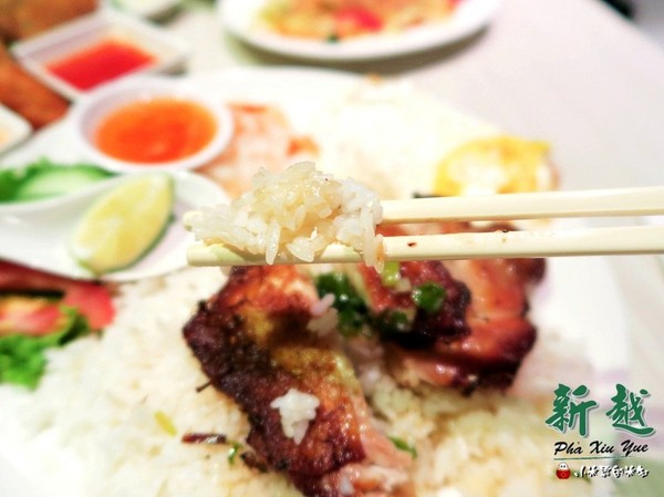 新越 越南麵食館：【捷運後山埤站｜五分埔】新越越南麵食館~平價好吃的越南美食