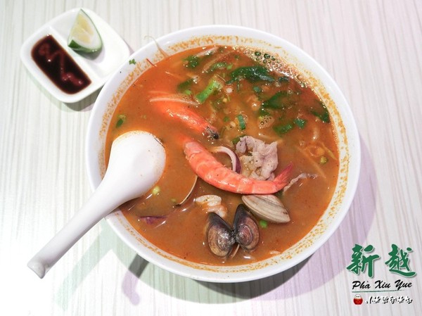 新越 越南麵食館：【捷運後山埤站｜五分埔】新越越南麵食館~平價好吃的越南美食