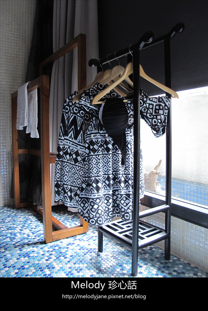 32HOTEST玩潮 泳裝.jpg