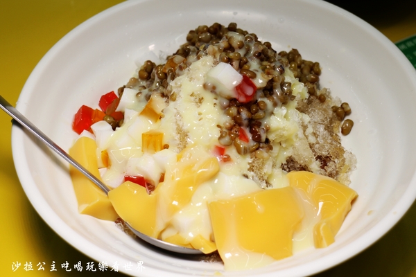 陸地涼麵：通訊行裡吃涼麵『陸地涼麵』黑糖刨冰/捷運忠孝新生站/中山區