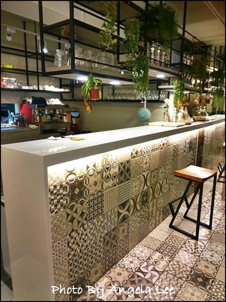 16-07-03-12-06-42-401_photo