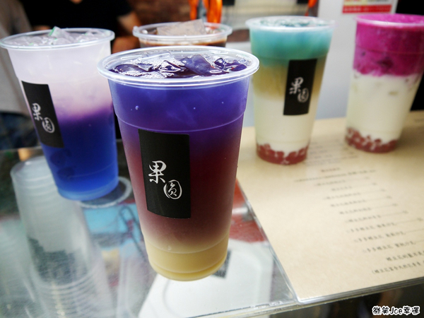 果圓：來自台中逢甲夜市的浪漫-果圓蝶豆花飲料。