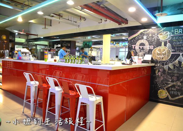 52台北公館【洛德城堡】親子水上樂園 遊樂設施、小獅親子堡(捷運公館站) 外國人 party 餐廳 美食.JPG