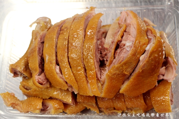 古早味旺來冰店：蘆洲冰店『古早味旺來冰店』鳳梨剉冰"捷運三民高中站"