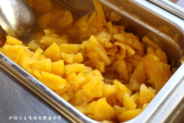 古早味旺來冰店：蘆洲冰店『古早味旺來冰店』鳳梨剉冰"捷運三民高中站"