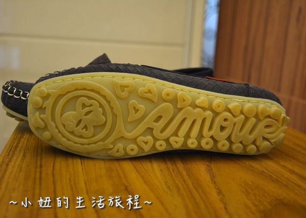03台灣製  手工氣墊鞋  A.MOUR.JPG