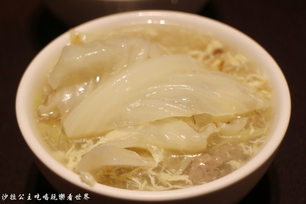 洛碁山水閣飯店：台北中山住宿『洛碁山水閣大飯店』捷運民權西路站