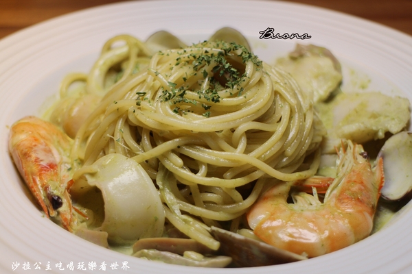 Buona Pasta：淡水『Buona Pasta』平價義大利麵 /濃湯飲料無限供應/淡江大學美食/寵物友善