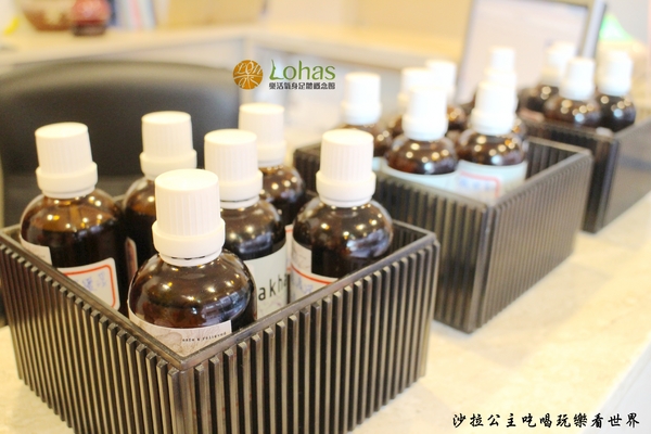 樂活氧身足體概念館：板橋腳底按摩『樂活氧身足體概念館』油壓指壓/捷運江子翠站