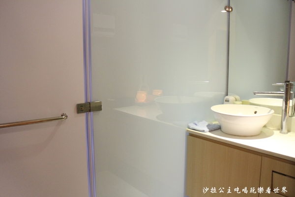 樂活氧身足體概念館：板橋腳底按摩『樂活氧身足體概念館』油壓指壓/捷運江子翠站