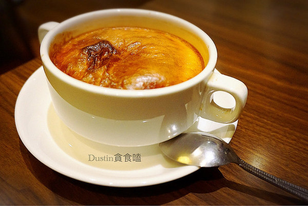 徠一咖啡：【信義安和站】港式複合咖啡原味呈現｜相機控必訪『徠一咖啡』台北大安區 / 港式茶餐廳