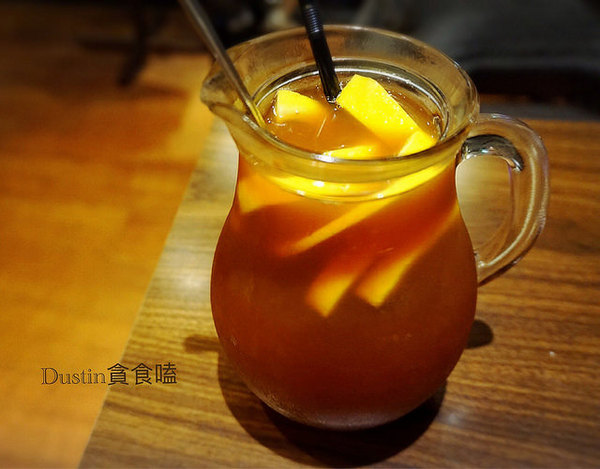 徠一咖啡：【信義安和站】港式複合咖啡原味呈現｜相機控必訪『徠一咖啡』台北大安區 / 港式茶餐廳