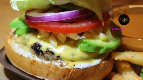 TAKE OUT burger & cafe：【台北美食】TAKE OUT美式餐廳@台北大安區/精釀啤酒/純手工漢堡