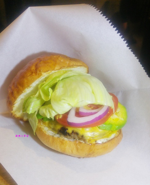 TAKE OUT burger & cafe：【台北美食】TAKE OUT美式餐廳@台北大安區/精釀啤酒/純手工漢堡