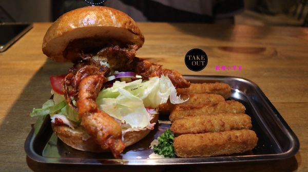 TAKE OUT burger & cafe：【台北美食】TAKE OUT美式餐廳@台北大安區/精釀啤酒/純手工漢堡