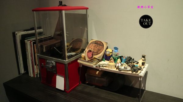 TAKE OUT burger & cafe：【台北美食】TAKE OUT美式餐廳@台北大安區/精釀啤酒/純手工漢堡