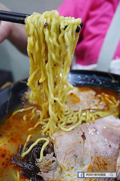 樂禾田拉麵 平價美味高CP值拉麵丼飯。東湖拉麵。捷運東湖站美食.jpg