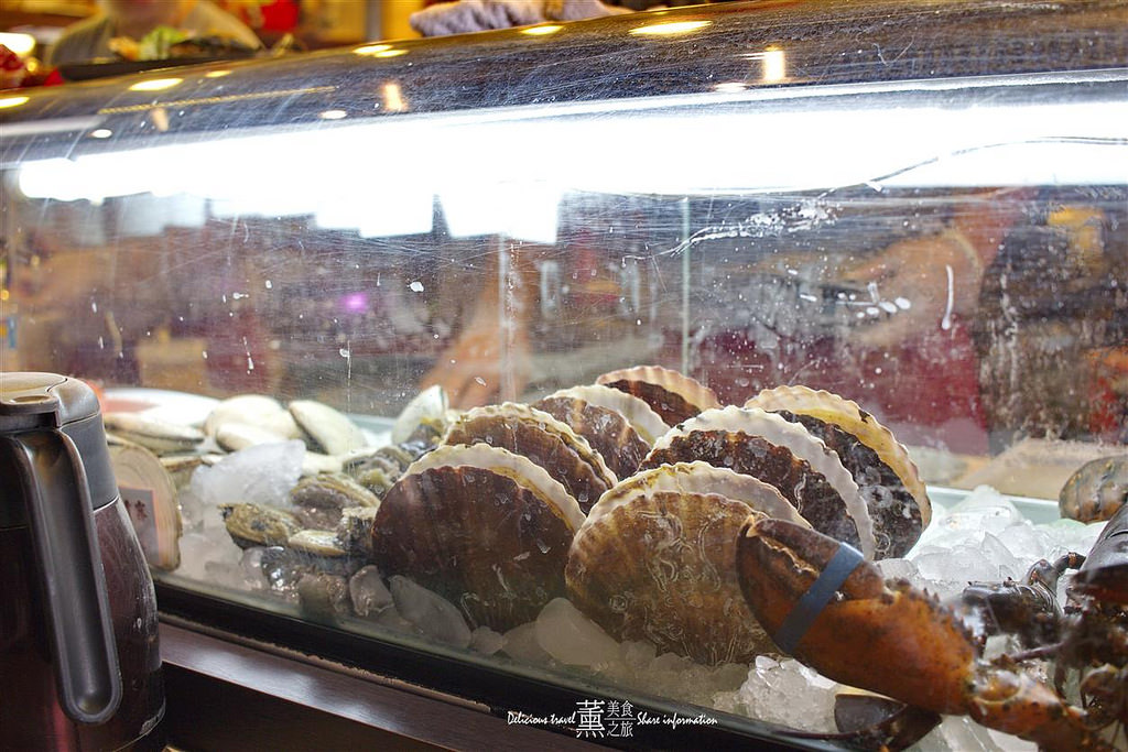 鵝房宮-一點利黃昏市場