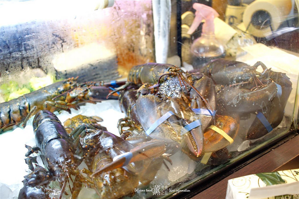 鵝房宮-一點利黃昏市場