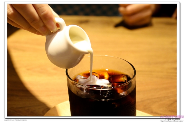 cm20160918___b626e1d5c4caa9d458494f81406