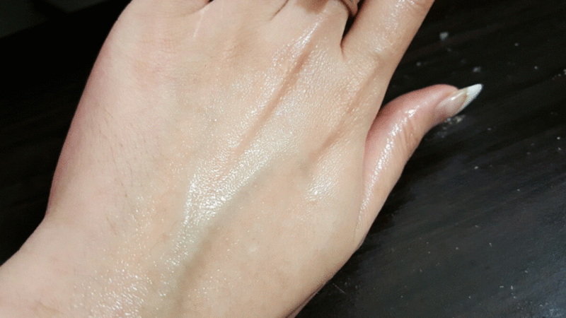 i-OWN艾旺自然保養 玫瑰蘆薈精華凝露-ANIMATION.gif - 201603~201612 體驗分享