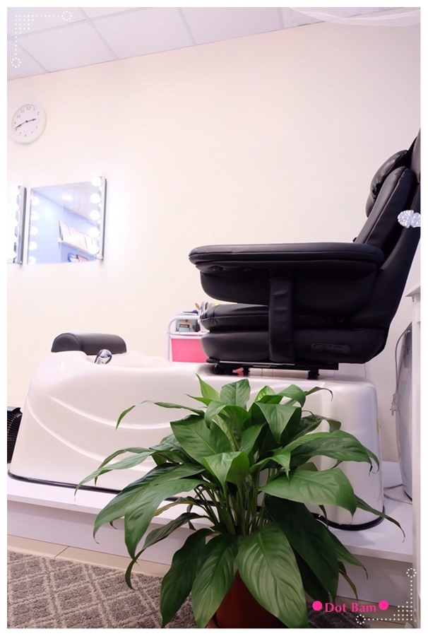 Essence本質 凝膠美甲 足部美甲.JPG