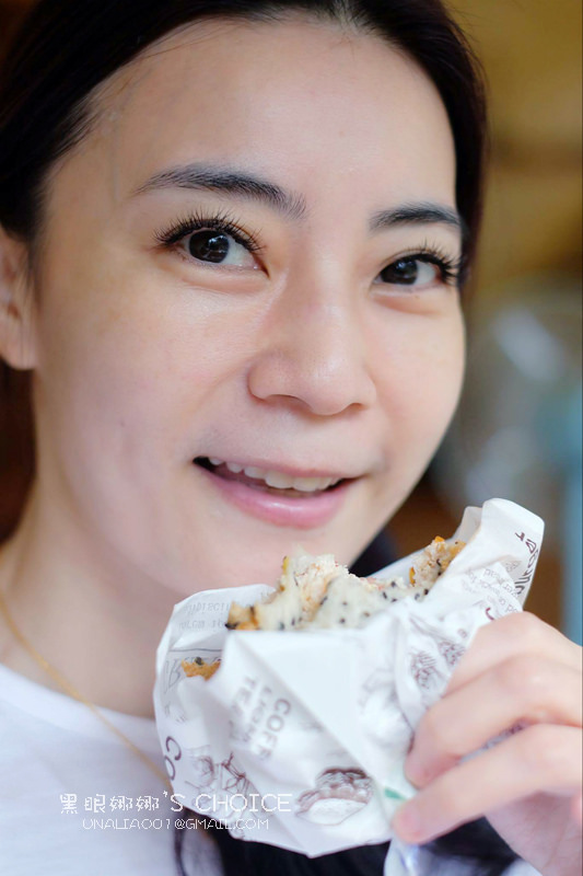 弄甲成臻山茶花美睫妝感