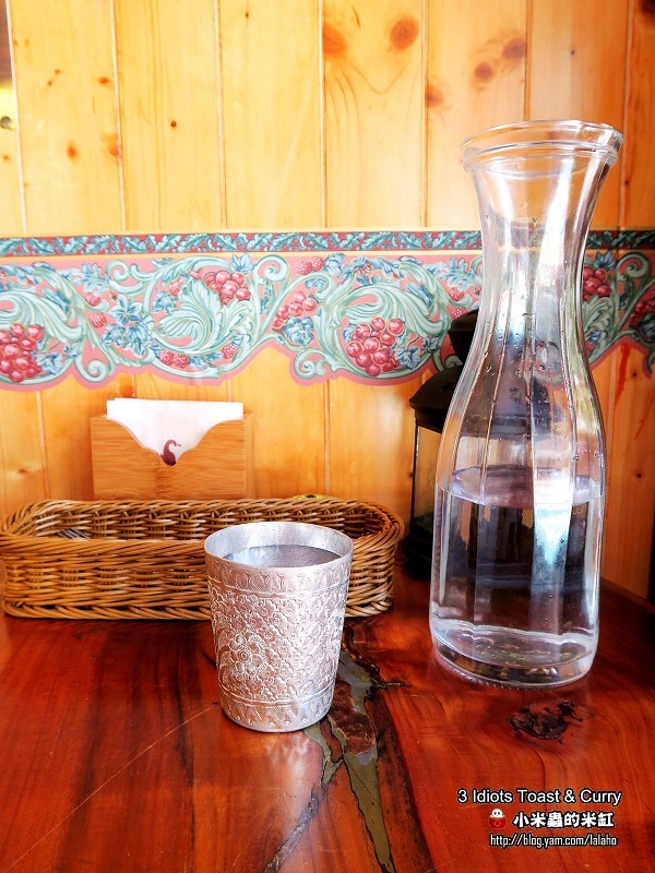 3 Idiots Toast & Curry 三個傻瓜素食印度餐廳(公館)：【捷運台電大樓站】3 Idiots Toast & Curry三個傻瓜素食印度餐廳(公館印度料理 / 素食 / 早午餐)