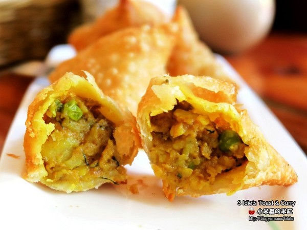 3 Idiots Toast & Curry 三個傻瓜素食印度餐廳(公館)：【捷運台電大樓站】3 Idiots Toast & Curry三個傻瓜素食印度餐廳(公館印度料理 / 素食 / 早午餐)