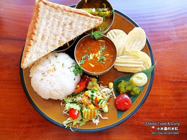 3 Idiots Toast & Curry 三個傻瓜素食印度餐廳(公館)：【捷運台電大樓站】3 Idiots Toast & Curry三個傻瓜素食印度餐廳(公館印度料理 / 素食 / 早午餐)