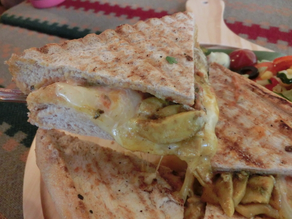 3 Idiots Toast& Curry：【台北市大安區】3 Idiots Toast&amp; Curry 公館印度料理 / 素食 / 早午餐